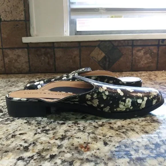Lucky Brand Floral Christley Mule - Picture 11 of 11